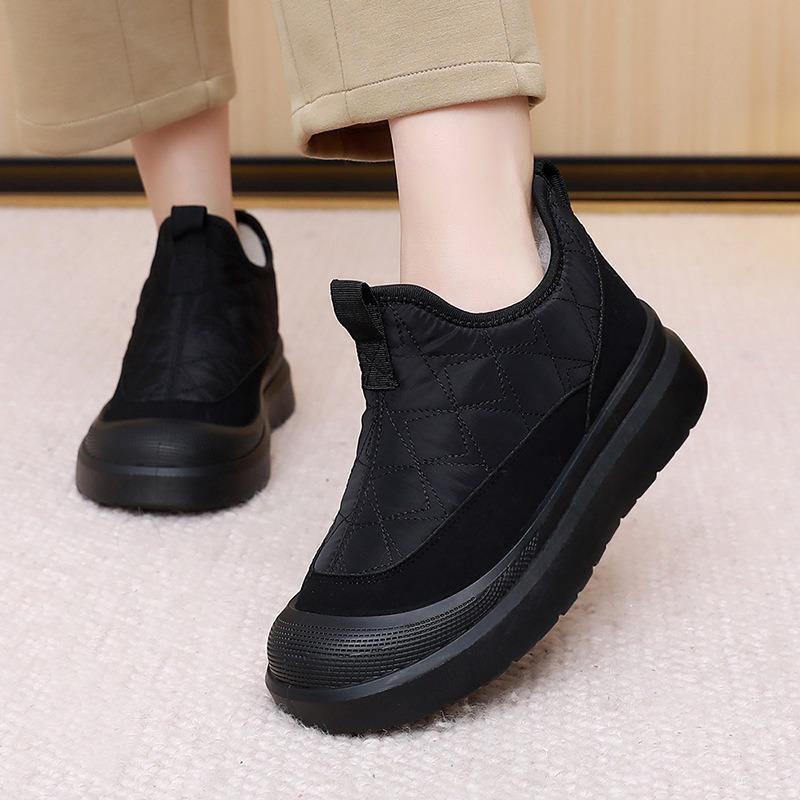 Boots women's shoes winter new cotton boots mother shoes warm velvet snow boots fashionable versatile wear-resistant platform women's shoes