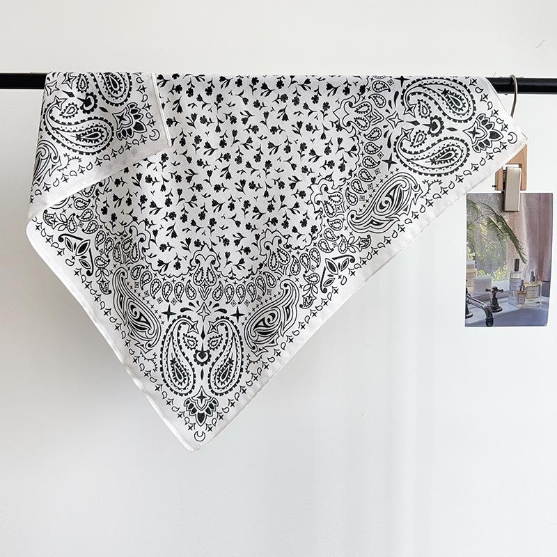 Cashew Nut Floral Small Square Scarf Silk Scarf Women's Versatile Decoration Travel Photo Matching Shirt Retro Literary Scarf Scarf Scarf