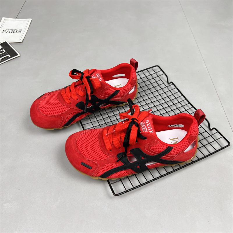 

Mesh striped lace-up little white shoes women s 2025 summer new fashion versatile comfortable sports casual lightweight board shoes 35 красный