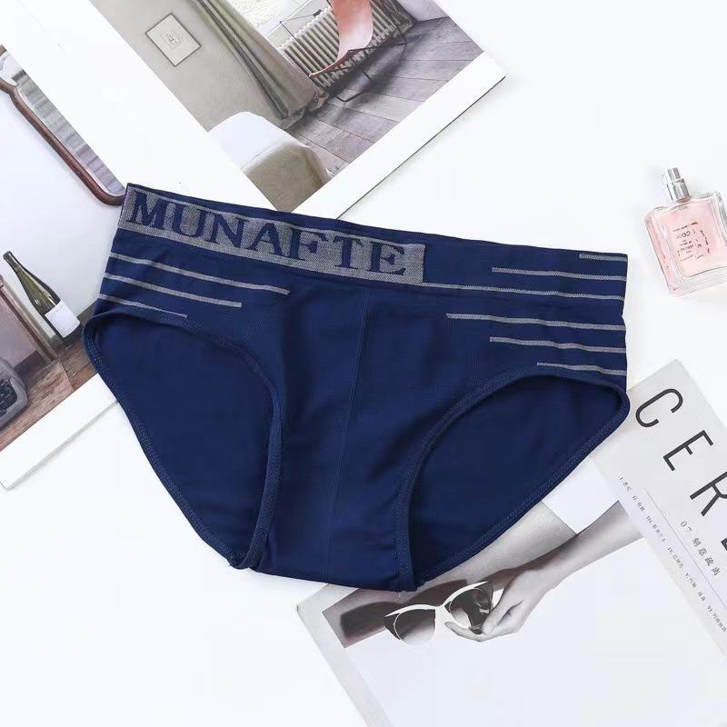 Men's Mid-Waist Quick-Dry Sports Briefs - Large, Seamless, Comfortable, Breathable