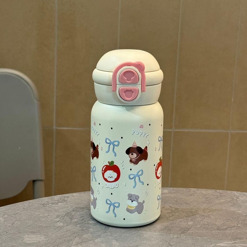 Hochwertiger 316 Edelstahl Becher mit Deckel Cartoon Kinder Doppelwandiger Trinkbecher Große Kapazität Tragbar Henkel Strohhalm Thermosbecher