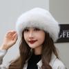 Béret en peluche de couleur unie Chapeau à protection d'oreille duveteux Chapeau de peintre élégant en laine Fille