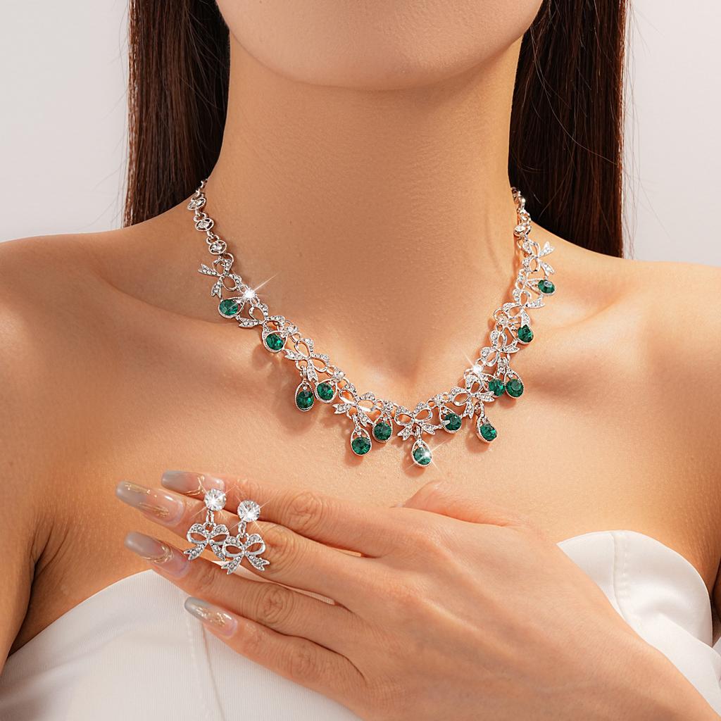 Diamond Bow Water Drop Pendant Earrings Necklace Set Light Luxury Premium Clavicle Chain Retro Temperament Necklace Women