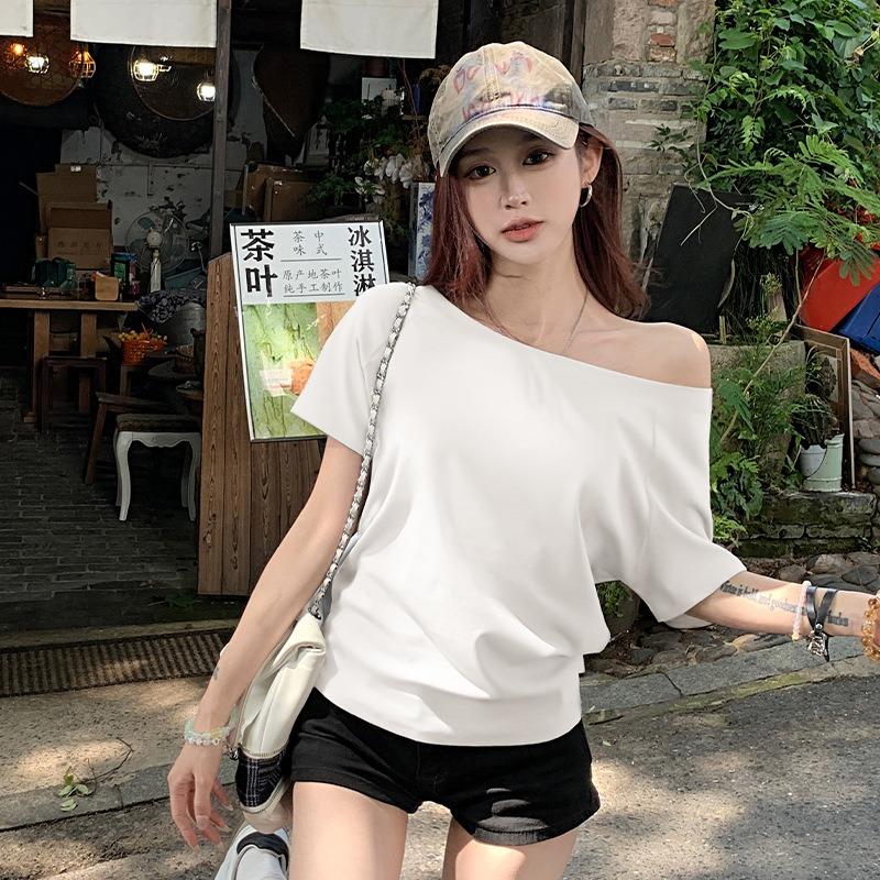 Gray Off-shoulder Off-shoulder Short-sleeved Women's Summer New Design One-shoulder Pure Desire Top