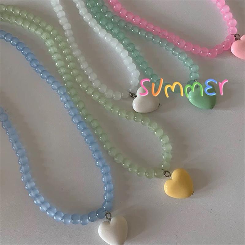 Trendy Resin Heart Pendant Candy Color Glass Beaded Chain Necklace For Women Girl Clavicle Chain Charms Jewelry Accessories Gift