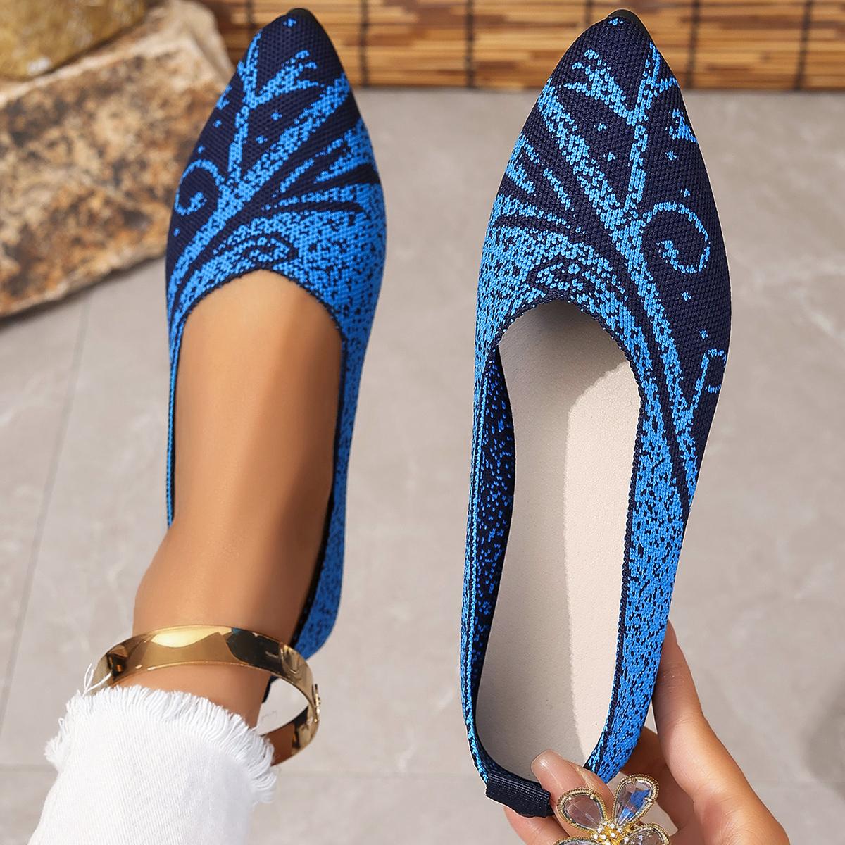 

Женские туфли на плоской подошве 2024 года, новые весенне-осенние модные повседневные удобные туфли-лоферы с острым носком, туфли в стиле Лолита, кроссовки 36 синий