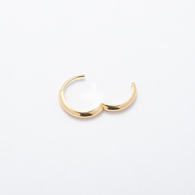 Lunne 14K Bold Ring Inner Conch Earrings (14K Gold) #W08