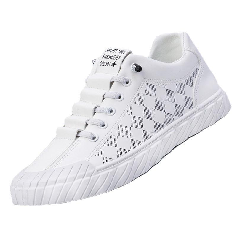 New Korean Style Men's Fashion and Lightweight Casual Board Shoes Sports Internet Celebrity Shoes Outdoor Leather Men's Shoes