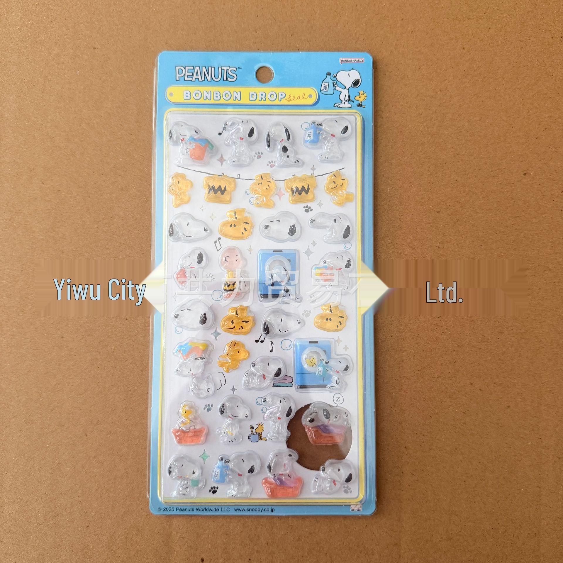 Snoopy 3D Crystal Stickers: Cute Embossed Cartoon Bubble Stickers for Journals and Stationery