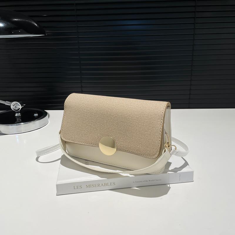 2025 spring new versatile ins shoulder messenger bag is popular this year, high-end sense, foreign style small square bag, niche women