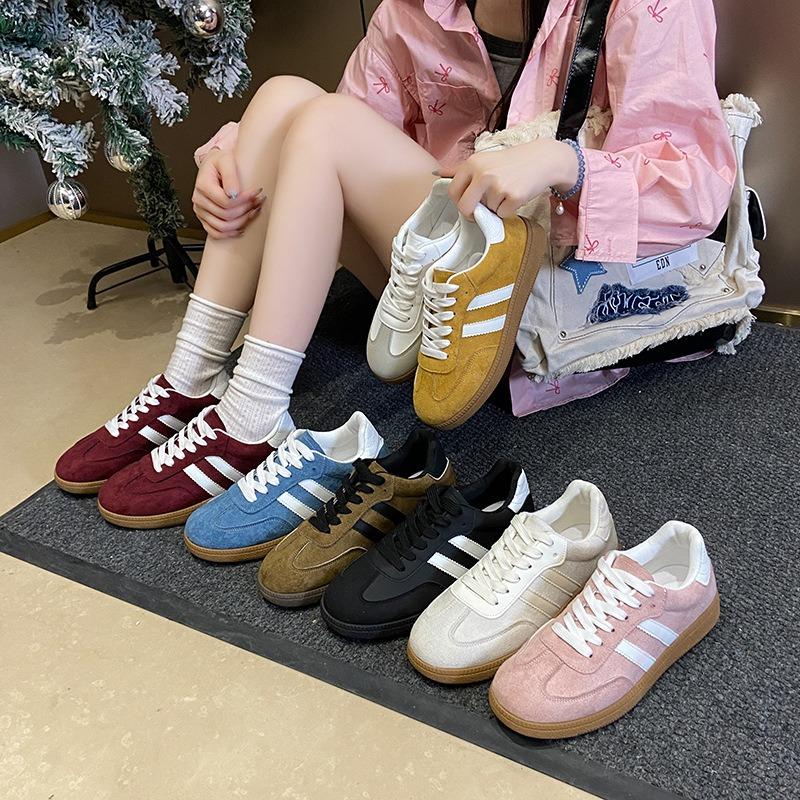 Flat Bottom German Training Shoes Women's New Spring and Summer Retro Niche Versatile Sports Board Shoes Fashion Casual White Shoes