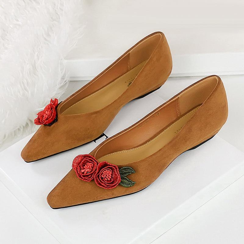 Women Flower Flocks Casual Shoes Pointed Toe Shallow Mouth Single Shoes Outdoor Office Flats Driving Walking Shoes Size 35-43