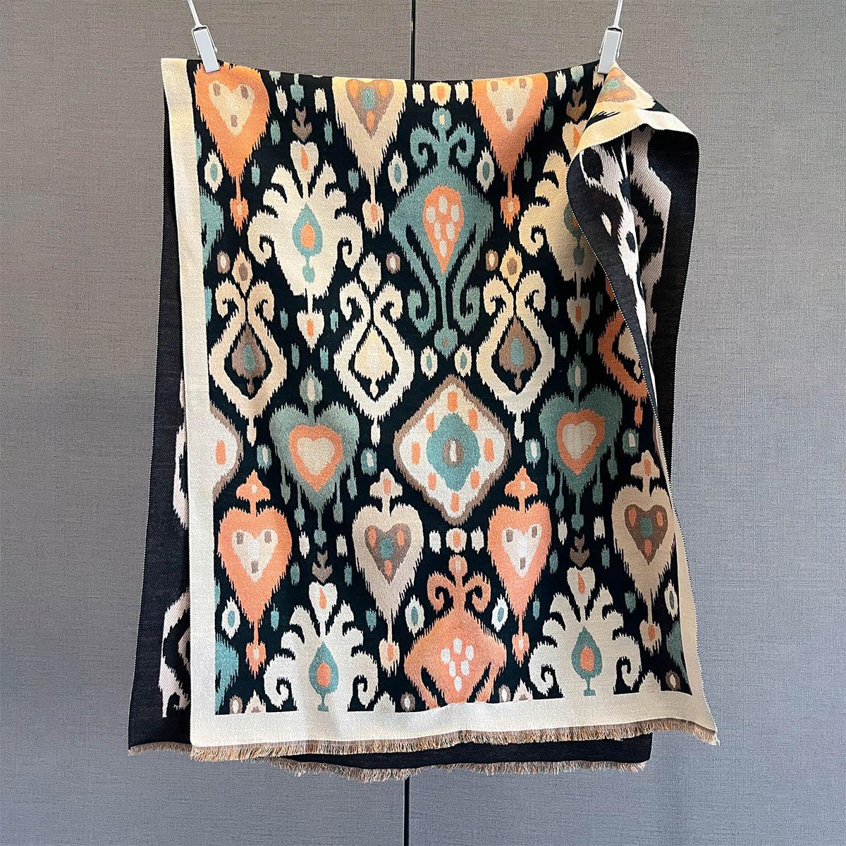 

Imitation Cashmere Length Tassel Scarf Women S Retro Print Warps Autumnwinter Warm Thick Shawl Coldproof Blanket