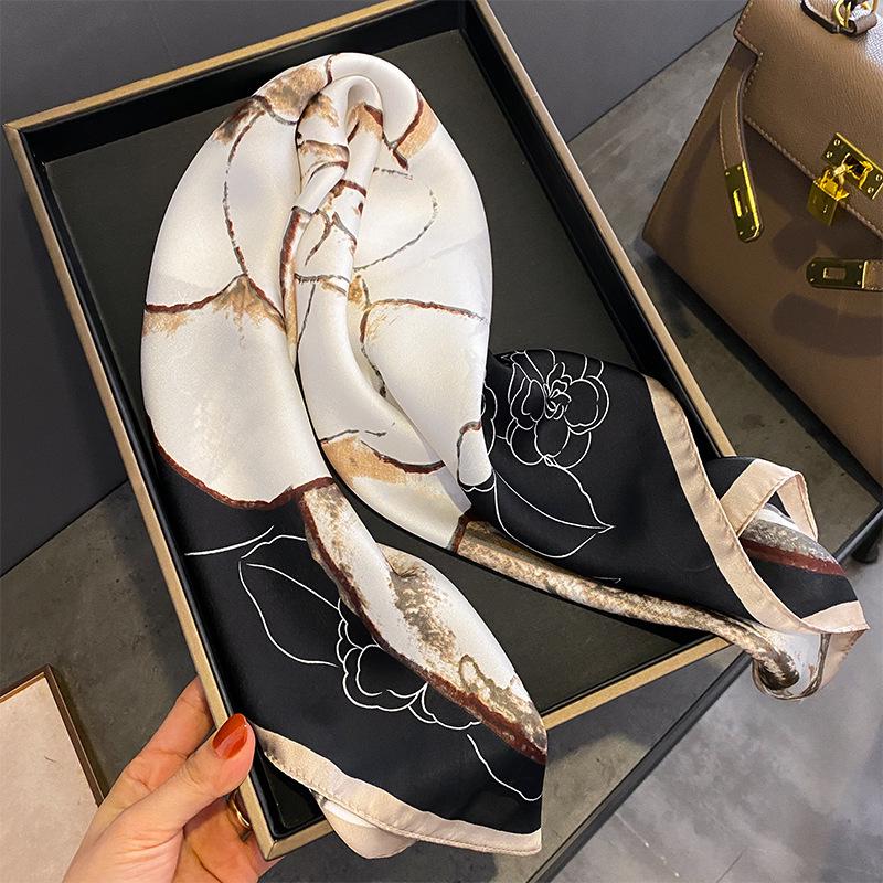 Korean Style Sweet Green Floral Butterfly Faux Silk Scarf - Women’s Versatile Spring/Summer Neck Scarf, 70cm Square.