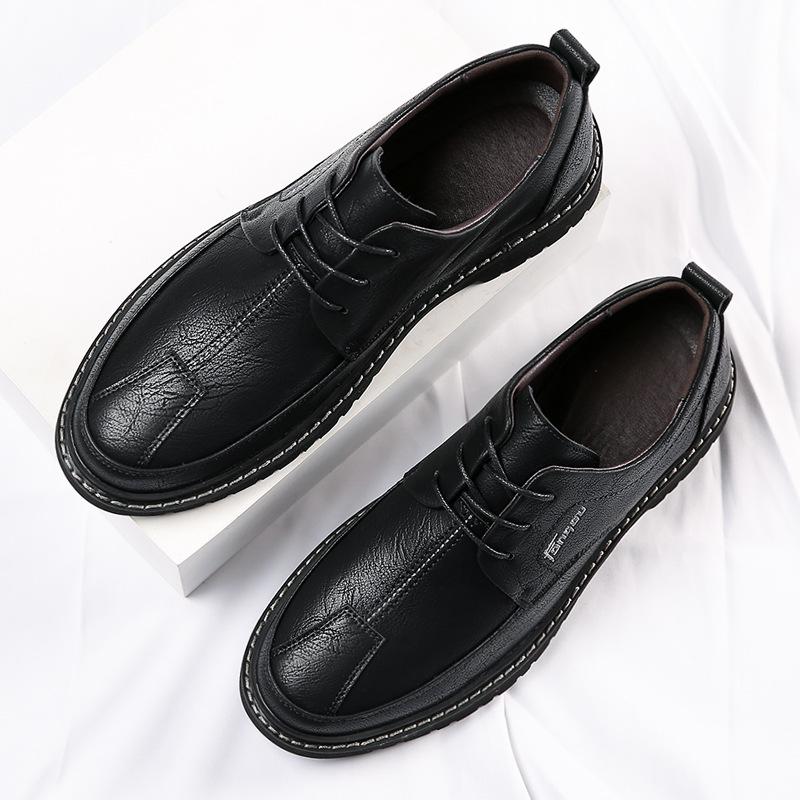 

Модная повседневная обувь Мокасины Британские кожаные кроссовки Туфли на плоской подошве Классические мужские кожаные туфли Весна-Лето Новые модные универсальные туфли на платформе 44 чёрный