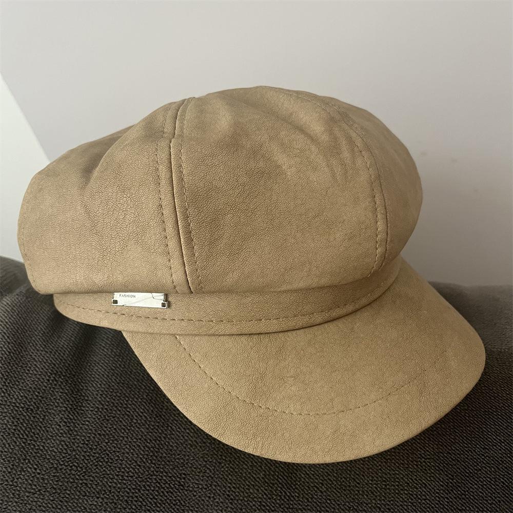 

Hat women s autumn and winter pu leather octagonal hat trendy new versatile painter hat retro fashion beret Adult average size (55-58cm) чорний