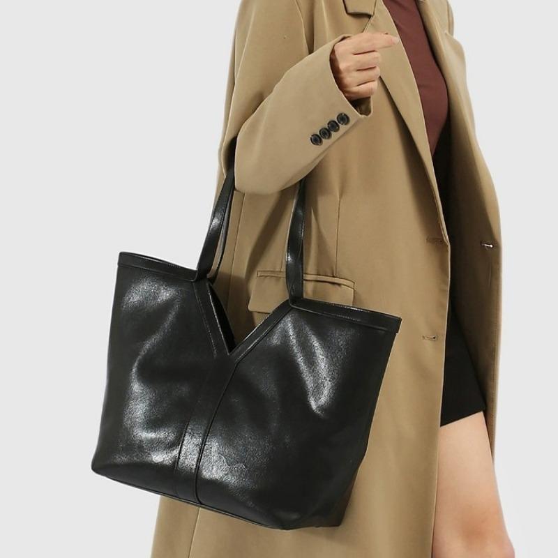 Sac fourre-tout en cuir véritable polyvalent en cuir de vachette pleine fleur grande capacité pour les trajets quotidiens porté sous l'aisselle à l'épaule à la main sac pour femme tendance