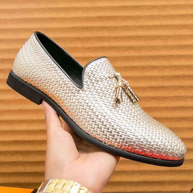 Fashion Luxury New Designer Men's Pointed Gold Tassels Patent Leather Shoes Male Casual Loafers Wedding Formal Dress Footwear Zapatillas
