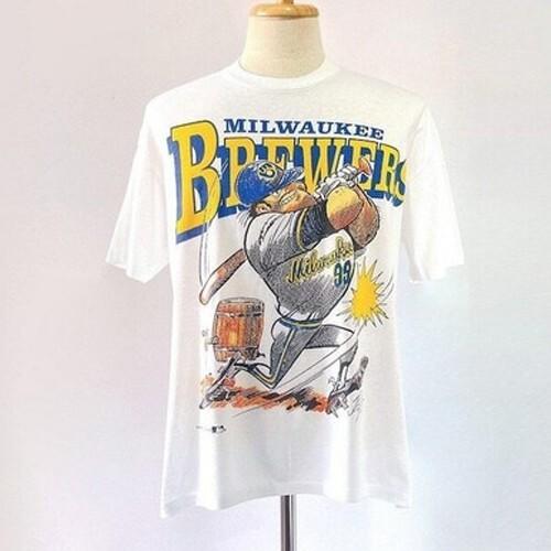 

26 Milwaukee Brewers Jack Davis 90s Retro style Unisex T shirt vtg HN2106 Unisex T-Shirt XXXL