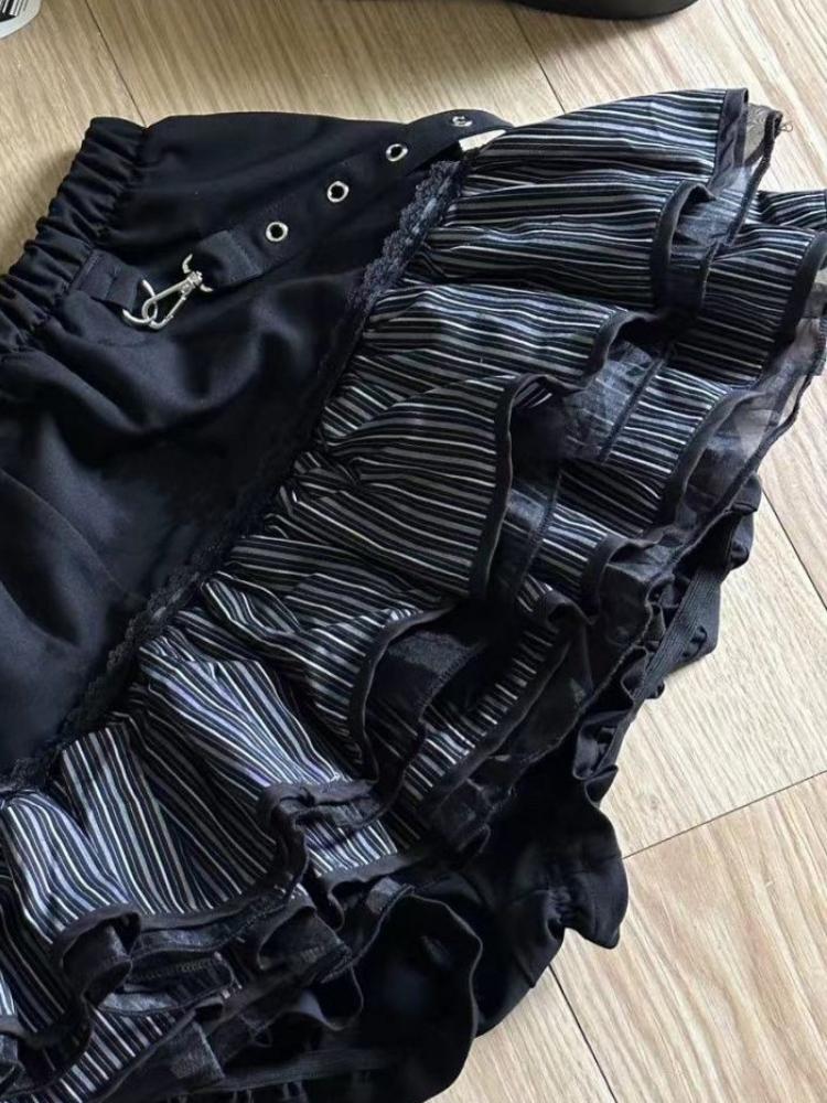 2025 Spring Harajuku Girls Stripe Punk Grunge Skirts Women Y2k Aesthetic High Waist Cake Mini Streetwear Lace Vintage Kawaii Mini Jupe