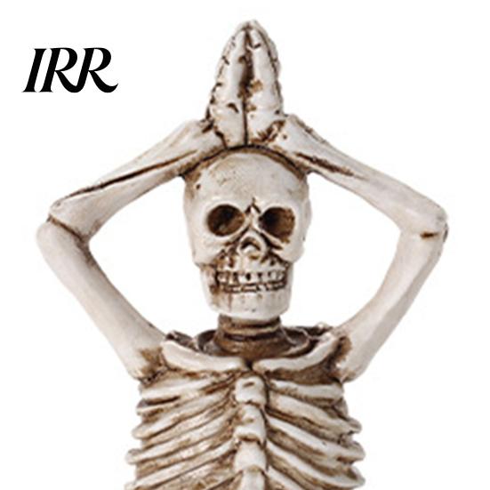 Creative Yoga Pose Skull Design Halloween Skeleton Statue, Funny Dead Figure for Party Decor, Distressed Texture Ornament Resin Gothic Haunted House,