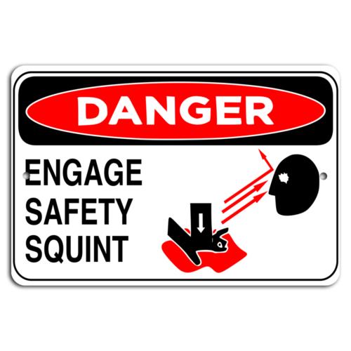 

Danger Alert Engage Safety Squint Metal SignAluminum 20x30cm（7.8x11.8inch）