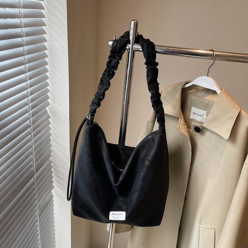 Casual large-capacity bag women's  new slack shoulder messenger bag college student tote bag