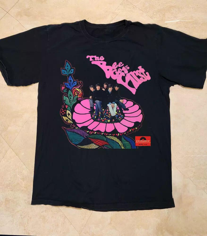 

The Bee Gees Band Bee Gees First Album Cotton Unisex T-Shirt All Size Unisex T-Shirt M