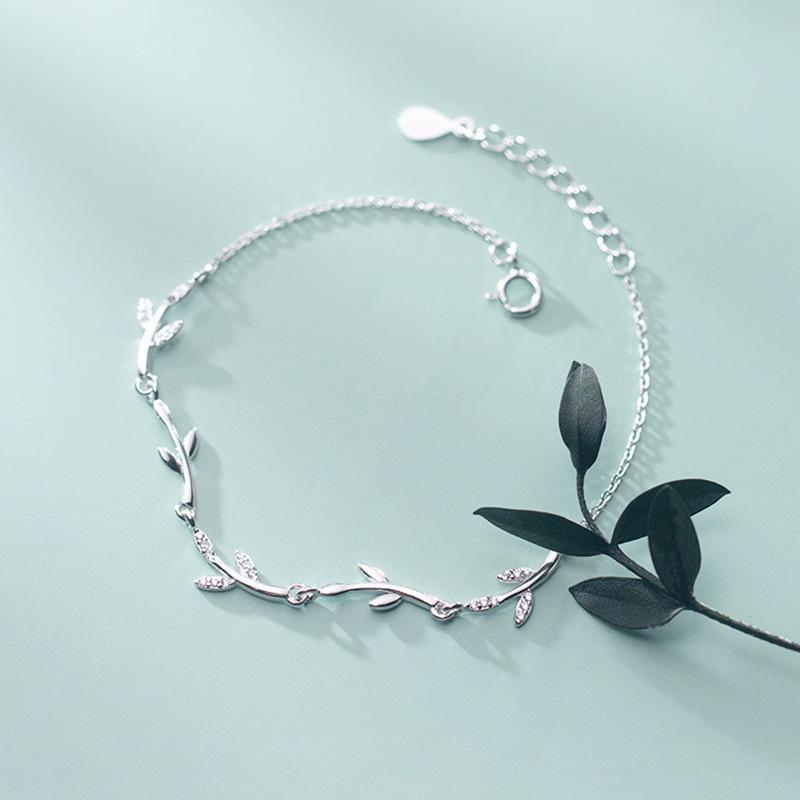 VENTFILLE 925 Sterling Silver Leaf Bracelet For Women INS Sweet Temperament Girlfriend Gift Party Jewelry Accessories 2021 New
