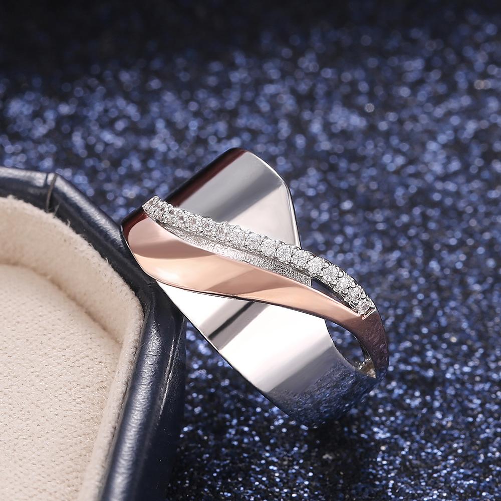 Huitan Geometric Shape Metal Women Ring Party Accessories Daily Office Lady Finger Ring Personality Fashion Jewelry Zircon Stone
