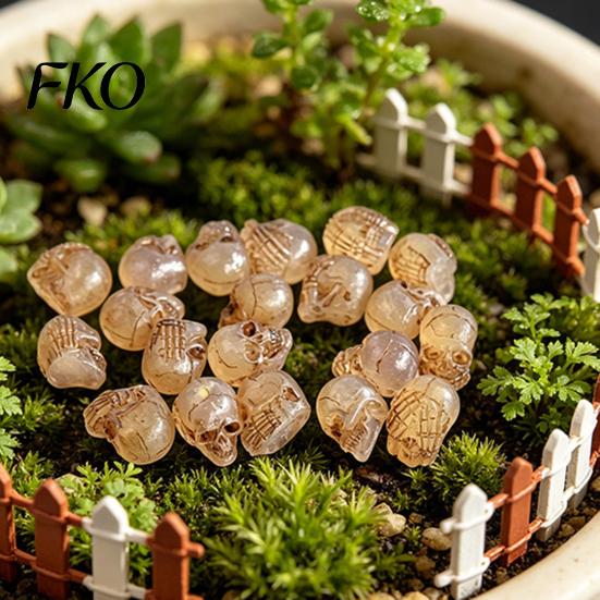 Window Display Gothic Decor 20Pcs Creative Miniature Skull Figurines, Cool Statues for Garden Bonsai Small Resin Crafts Decoration, Micro Landscapes