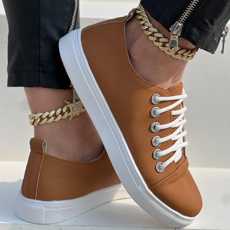 Sportliche Einzel-Schuhe in Übergröße Damen Frühling und Sommer Neu Außenhandel Übergröße Mode Einzel-Schuhe Bequeme und Vielseitige Damen-Schuhe