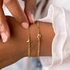 Goldenes Multi-Element-Armband, Einfaches und vielseitiges Temperament, Internet-Berühmtheit, Weißer Fransen-Schmuck