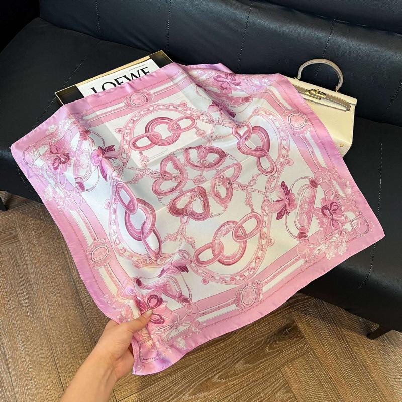 New 71 * 71cm Korean version small square scarf women's silk scarf spring and summer thin sunscreen scarf neck protection tied bag headband scarf