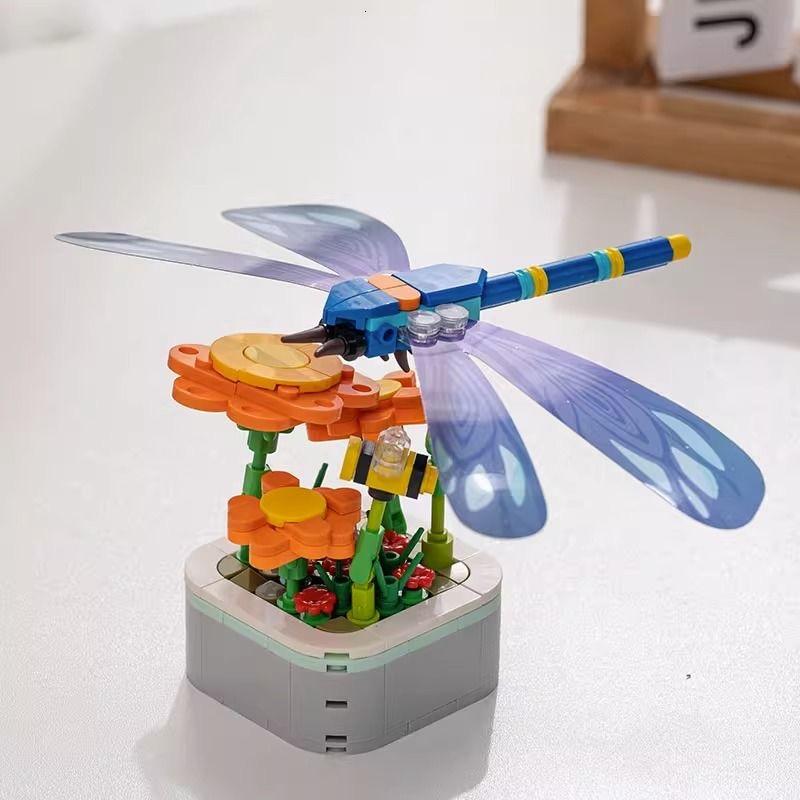 Dragonflies, sunflowers, insects, immortal flower pots, planting blocks, assembling puzzle toys, children's birthday gifts