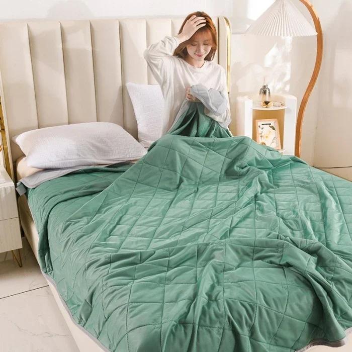 

Summer Cool Feeling Thin Quilt Bed Breathable Comfort Wormwood Air-conditioning Quilt Washable Effective Mosquito Repellent 150x200CM зелений