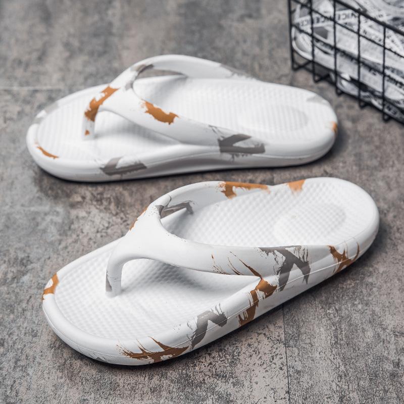 Large Size 2021 Summer New Couple Slippers Fashion Casual Shoes Trendy Outdoor Beach Shoes EVA Flip-flops