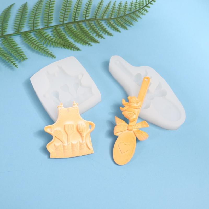 Apron Biscuits Silicone Mold Chocolate Candy Mold for Diy Dessert Ice Block Mold Handmade Cupcake Decor Baking Tool