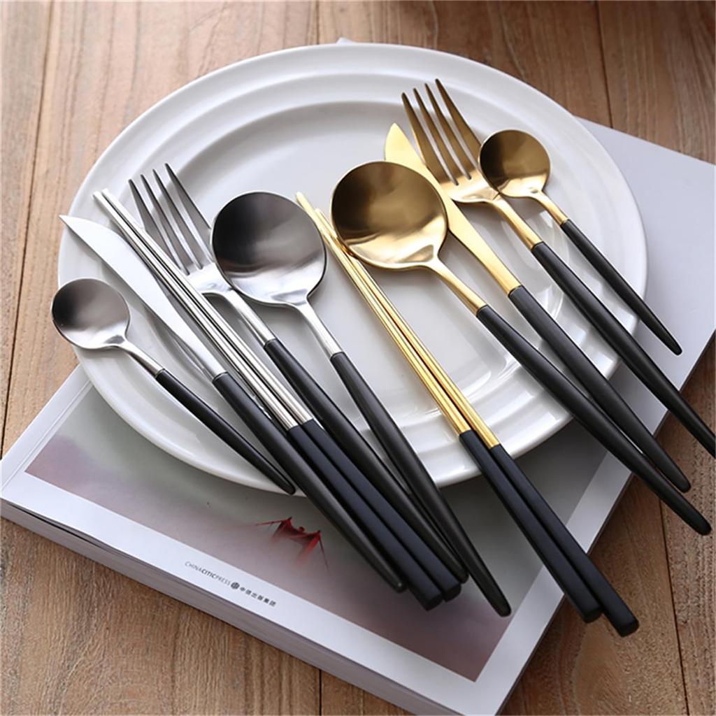 Andoo Příbory Sada příborů Zlatá Stylová Nerezová Sada jídelních příborů Nůž Lžíce Vidlička Sada Steakový nůž Stolní nůž Dezertní lžíce Hůlky