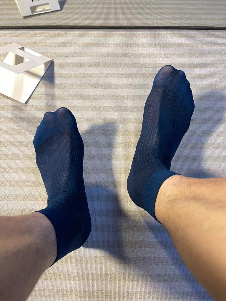 Herren Socken Kurz Ultradünn Durchsichtige Strümpfe Business Kleid Kniestrümpfe Sexy Sheer Atmungsaktive Socken