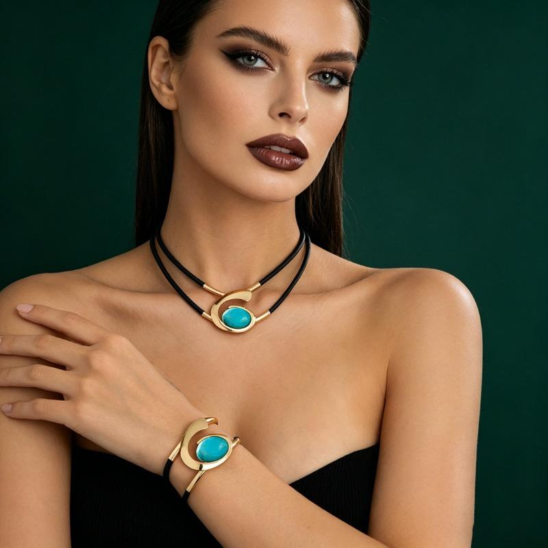Personalized Trend Geometric Spiral Necklace Bracelet Niche Jewelry Set