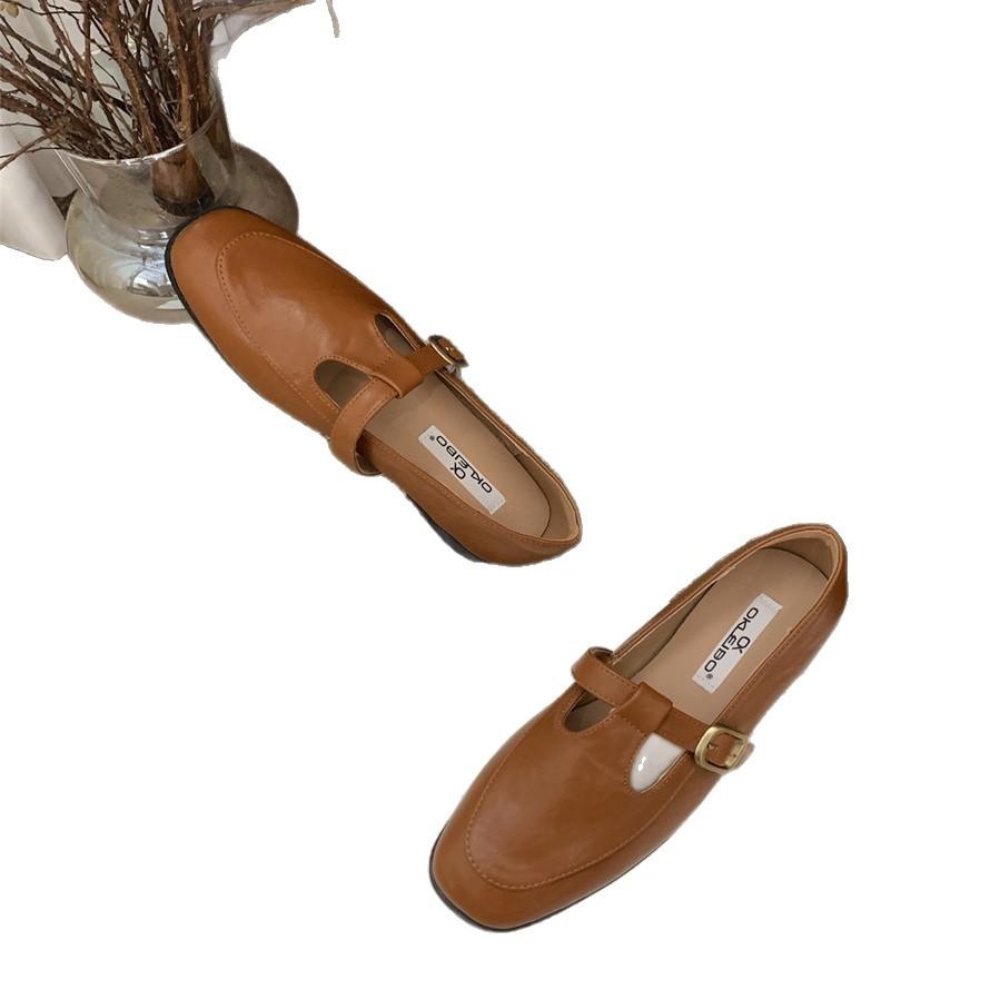 2025 spring new versatile Korean version of small leather shoes versatile single shoes trendy retro flat bottom square head black loafers women