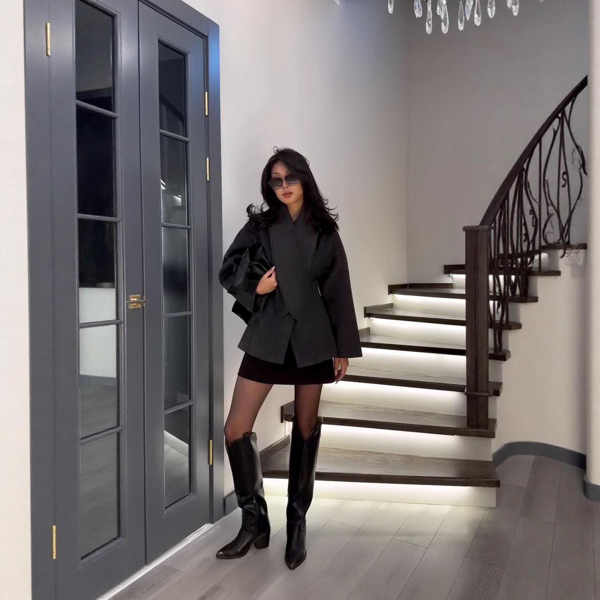 2025 cross-border European and American autumn new scarf Amazon woolen jacket Xiaoxiangfeng long-sleeved hip-wrapped short skirt XS