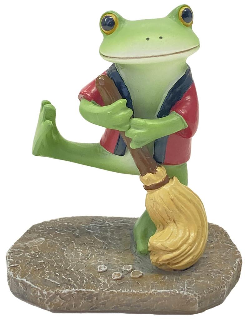 Daikai 74305 Copo Busy with Spring Cleaning