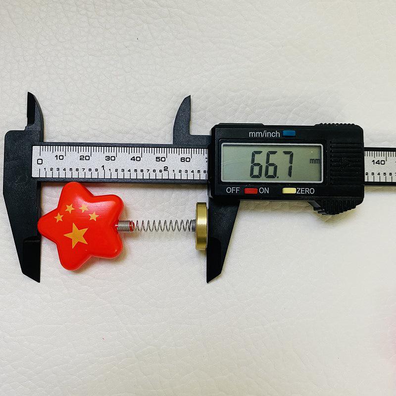 

Украшение в виде флага со звездой для автомобиля и мотоцикла