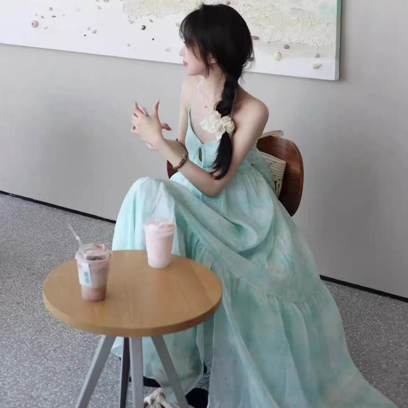 Mint Mambo Seaside Resort Atmosphere Beach Dress Design Sense Neck Dress Fairy Temperament Swing Skirt