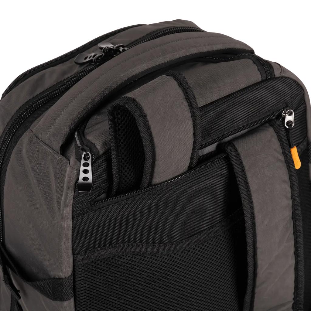 Wings Backpack With Wheeled Bag Function Turnstone 1816 Dark Grey