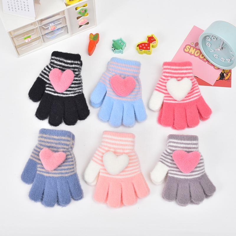 Children's gloves, boys and girls five-finger gloves, children's autumn and winter warm and antifreeze sub-finger cartoon cute