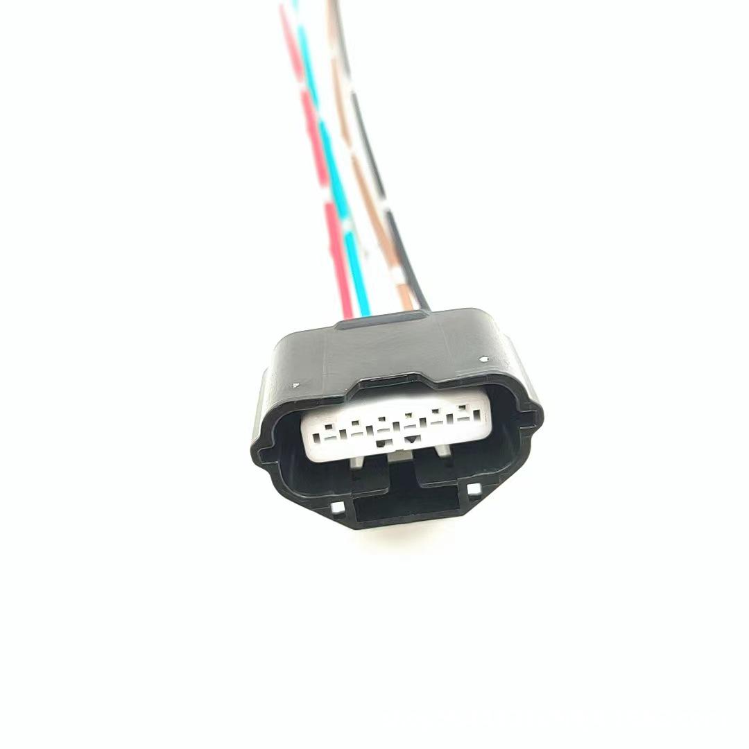 Совместимый штекер датчика расходомера воздуха для Nissan/Kia (7283-8850-30)