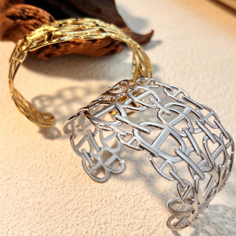 Y&S Fashionable Stainless Steel Bracelet Non-fading Wide Bracelet Elegant and Upscale for Women Suitable for Parties and Gifts